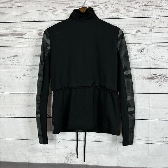 CAbi 3911 Jacket Womens Small Black Camo ATC Cinch Drawstring Waist Full Zip - Picture 4 of 12